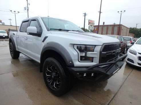2017 Ford F-150 Raptor Avalanche Gray for sale in Des Moines, IA