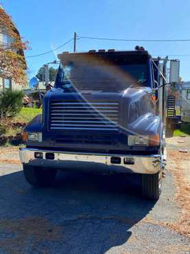 1992 International Medium Duty Truck - cars & trucks - by owner -... for sale in Abingdon, VA