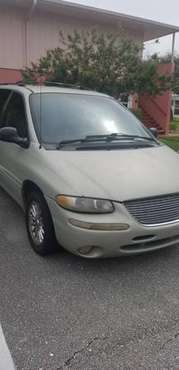 1999 Dodge Caravan - cars & trucks - by owner - vehicle automotive... for sale in Lake Worth, FL