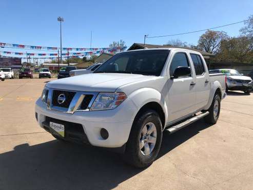 2013 NISSAN FRONTIER CREW CAB SV - cars & trucks - by dealer -... for sale in Waco, TX