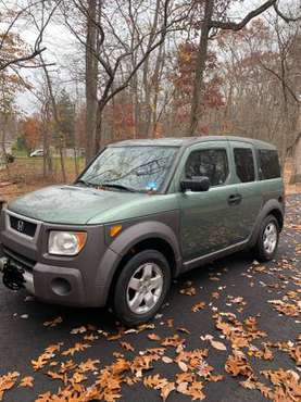 Honda element - cars & trucks - by owner - vehicle automotive sale for sale in Englishtown, NJ