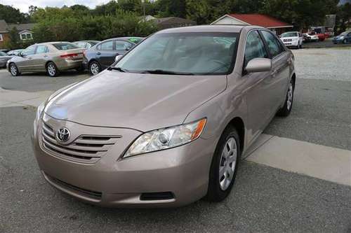 2007 TOYOTA CAMRY, CLEAN TITLE, 2 OWNERS, DRIVES GREAT, CRUISE,... for sale in Graham, NC