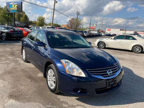 2011 NISSAN ALTIMA 2.5 S - cars & trucks - by dealer - vehicle... for sale in Indianapolis, IN