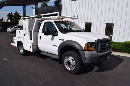 2005 Ford F450 Flatbed Service Truck - cars & trucks - by dealer -... for sale in Fontana, MO