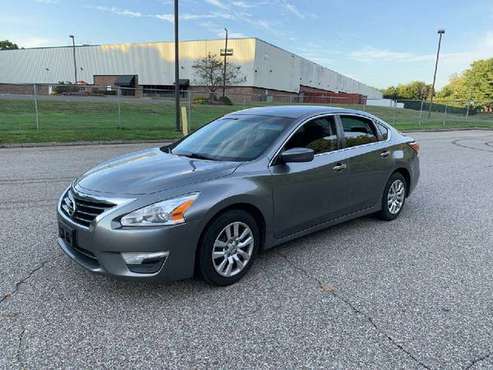 2014 Nissan Altima - Excellent Condition for sale in Stratford, CT