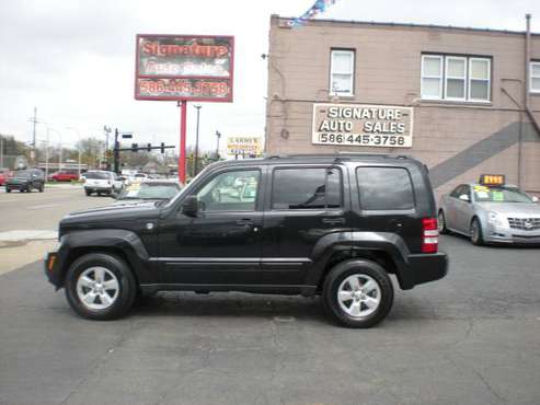 2009 Jeep Liberty Sport 4X4 - - by dealer - vehicle for sale in Roseville, MI
