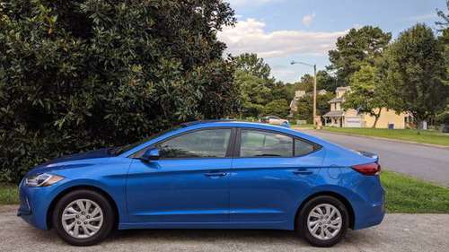 2017 HYUNDAI ELANTRA SE - EXCELLENT SAFETY-VERY WELL KEPT- 40+ HWY MPG for sale in Powder Springs, GA