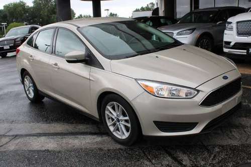 2017 Ford Focus SE FWD - GREAT COLOR! - cars & trucks - by dealer -... for sale in St Peters, MO