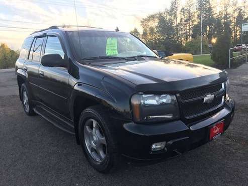 2008 Chevrolet TrailBlazer LT 4x4 SUV- Sunroof, LOW MILES for sale in Spencerport, NY