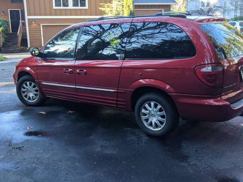 2003 Chrysler Town&Country LXI - cars & trucks - by owner - vehicle... for sale in Renton, WA