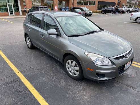 2010 Hyundai Elantra Touring - cars & trucks - by owner - vehicle... for sale in Eastlake, OH