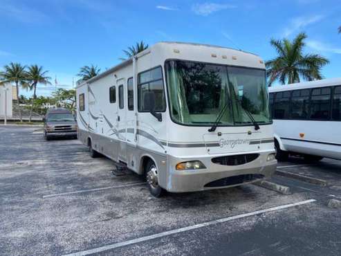 2002 Ford Georgetown for sale in Hallandale, FL