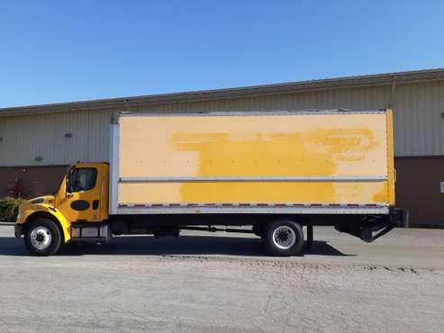 2006 Freightliner M2, Cummins Engine, 24' with Ramp/Lift Combo -... for sale in Portland, OR