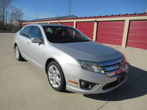 2010 Ford Fusion SE 4dr Sedan - cars & trucks - by dealer - vehicle... for sale in Bloomington, IL