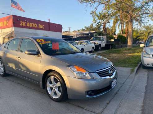 2007 NISSAN ALTIMA SE WITH ONLY 129K ORIG MILESSS! - cars & for sale in Escondido, CA