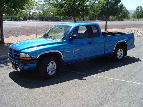 2000 Dodge Dakota Sport - cars & trucks - by owner - vehicle... for sale in Humboldt, AZ