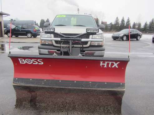 2005 Chevrolet Silverado Extended cab 4x4 Plow Truck! for sale in Cadillac, MI
