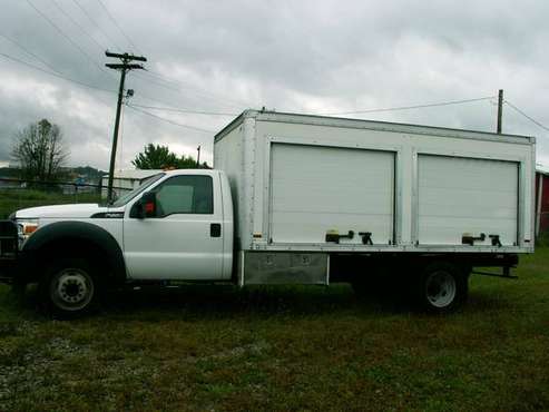 2013 F550 Ford Box Truck gas automatic AC PW cruise Mechanic Special... for sale in Memphis, IN