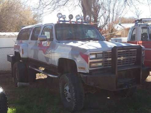 1989 chevy 4x4 dually burb roller - cars & trucks - by owner -... for sale in Los Lunas, NM