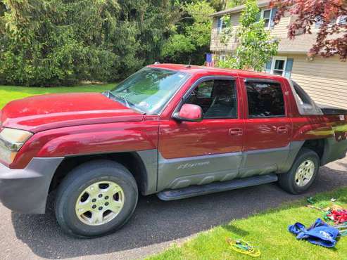 2004 Chevy Avalanche Pick up Truck for sale in Doylestown, PA