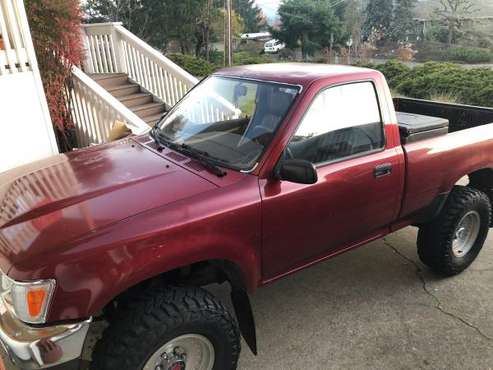 1990 Toyota Pickup 4WD - cars & trucks - by owner - vehicle... for sale in Roseburg, OR