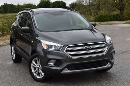 2018 Ford Escape SE 1.5 TURBO ***35K MILES ONLY*** - cars & trucks -... for sale in Omaha, IA