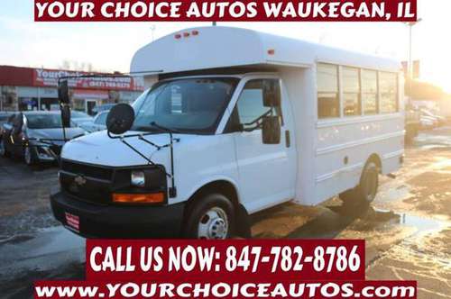 2011 CHEVY EXPRESS CUTAWAY 3500 V8 53K 9-PASSENGER BUS 101012 - cars for sale in Chicago, IL
