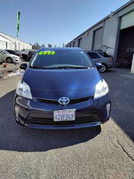 Beautiful 2013 Toyota Prius - - by dealer - vehicle for sale in Clovis, CA