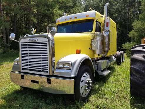 2006 Freightliner Classic XL T/A Sleeper Non-Op RTR# 9083961-01 for sale in Carson, VA