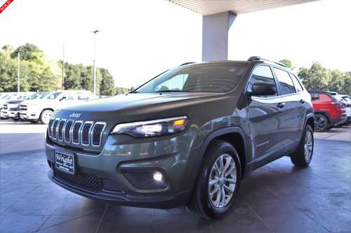 2019 Jeep Cherokee Latitude - cars & trucks - by dealer - vehicle... for sale in Center, TX