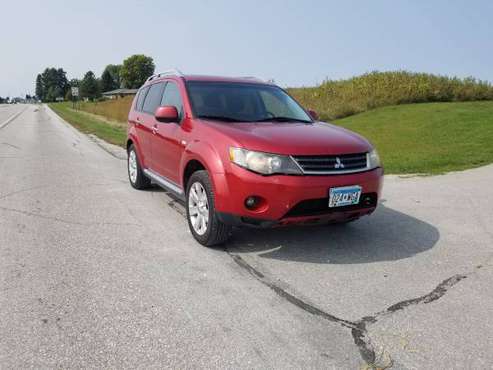 2009 Mitsubishi Outlander 4x4 - cars & trucks - by dealer - vehicle... for sale in Canton, WI