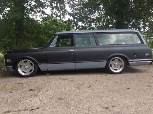 1972 Chevrolet Suburban - cars & trucks - by owner - vehicle... for sale in West Mifflin, PA