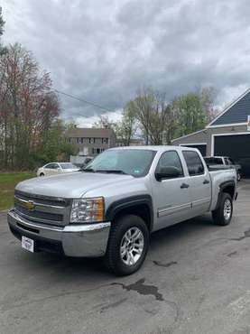2012 CHEVY SILVERADO 1500 4x4 - - by dealer - vehicle for sale in East Derry, MA