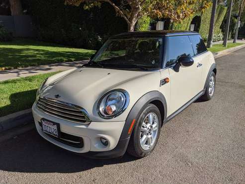 2013 Mini Cooper with 10,789 Miles for sale in West Hollywood, CA