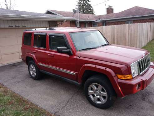 2006 jeep Commander - cars & trucks - by owner - vehicle automotive... for sale in Dayton, OH