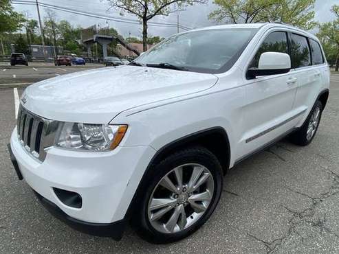 2013 Jeep Grand Cherokee Laredo X Sport Utility 4D Drive Today! for sale in CT