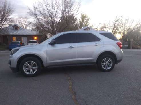 2012 chevy Equinox 4 cilinders 2.4 - cars & trucks - by owner -... for sale in Albuquerque, NM