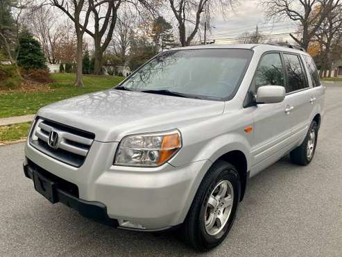 2006 HONDA PILOT EX-L - cars & trucks - by owner - vehicle... for sale in New Haven, CT