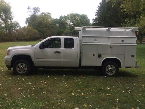 2011 GMC 2500 4x4 utility - cars & trucks - by owner - vehicle... for sale in Zanesville, OH