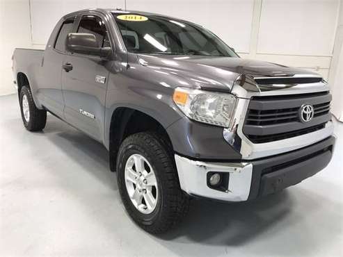 2014 Toyota Tundra with - cars & trucks - by dealer - vehicle... for sale in Wapakoneta, OH