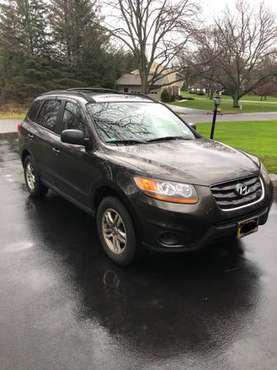 Hyundai Santa Fe - cars & trucks - by owner - vehicle automotive sale for sale in Fayetteville, NY