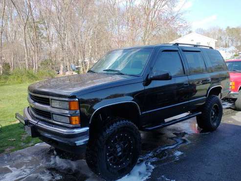 98 Tahoe lt lifted for sale in Taunton , MA