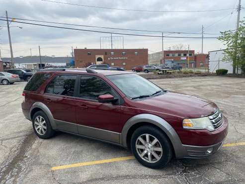 Ford Taurus X for sale in Cleveland, OH