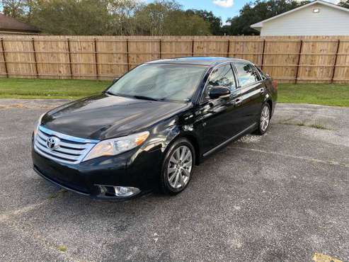CLEAN ***2011 TOYOTA AVALON*** LIMITED - cars & trucks - by owner -... for sale in Caney, LA