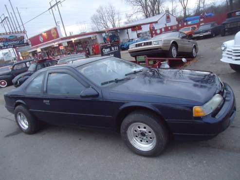 1993 Ford Thunderbird for sale in Jackson, MI