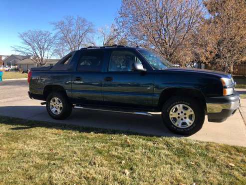 2005 Chevy Avalanche Z71 - cars & trucks - by owner - vehicle... for sale in Loveland, CO