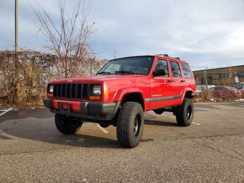 2000 Jeep Cherokee Sport - NEVER GET STUCK AGAIN! - cars & trucks -... for sale in Minneapolis, MN