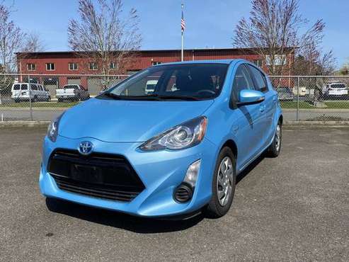 2015 Toyota Prius c - - by dealer - vehicle for sale in Dallas, OR