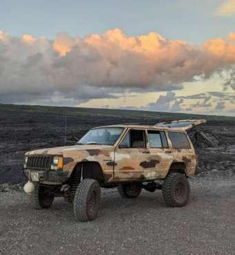 Jeep cherokee XJ LIFTED 4x4 - cars & trucks - by owner - vehicle... for sale in Mountain View, HI