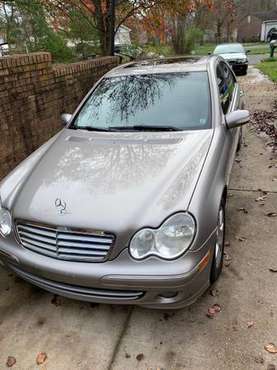 2007 Mercedes c280 - cars & trucks - by owner - vehicle automotive... for sale in Silver Spring, District Of Columbia